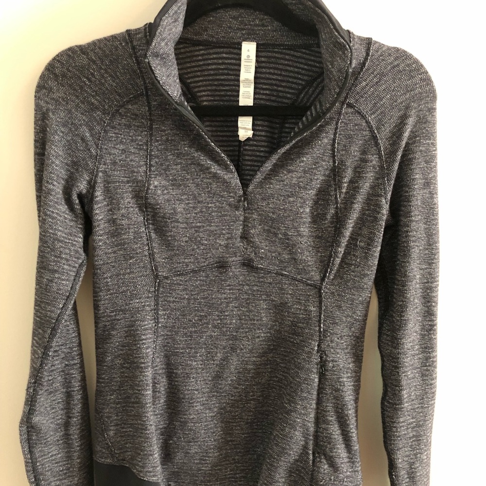 Lulu lemon pullover